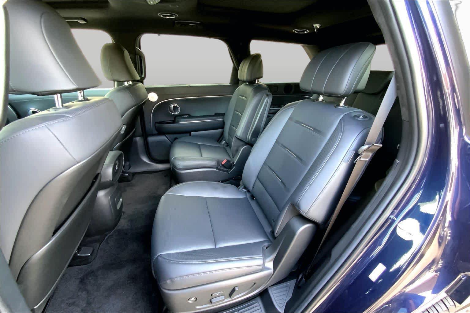 Certified 2026 Hyundai Palisade Calligraphy AWD/4WD image 21