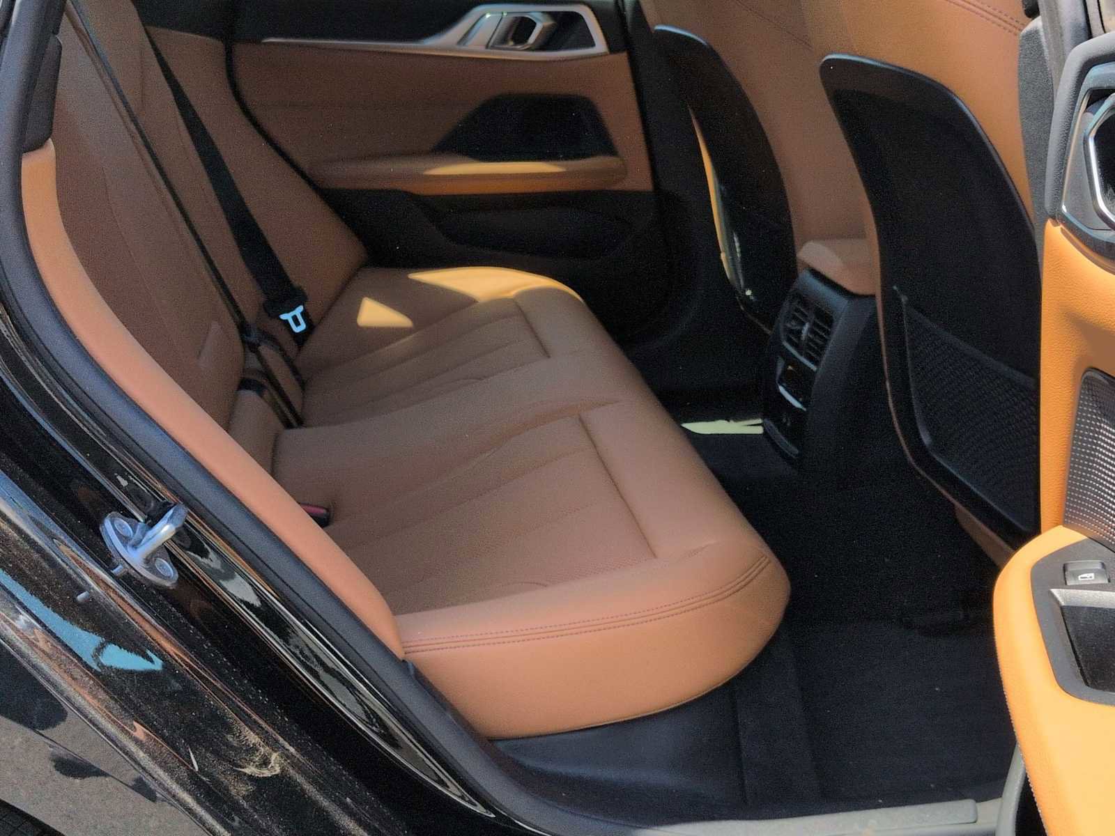 Certified 2023 BMW i4 eDrive35 w/ Premium Package RWD image 34