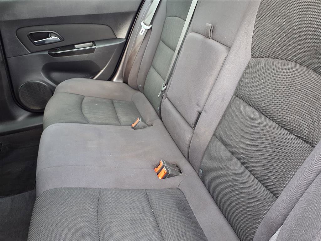 Used 2014 Chevrolet Cruze LT image 5