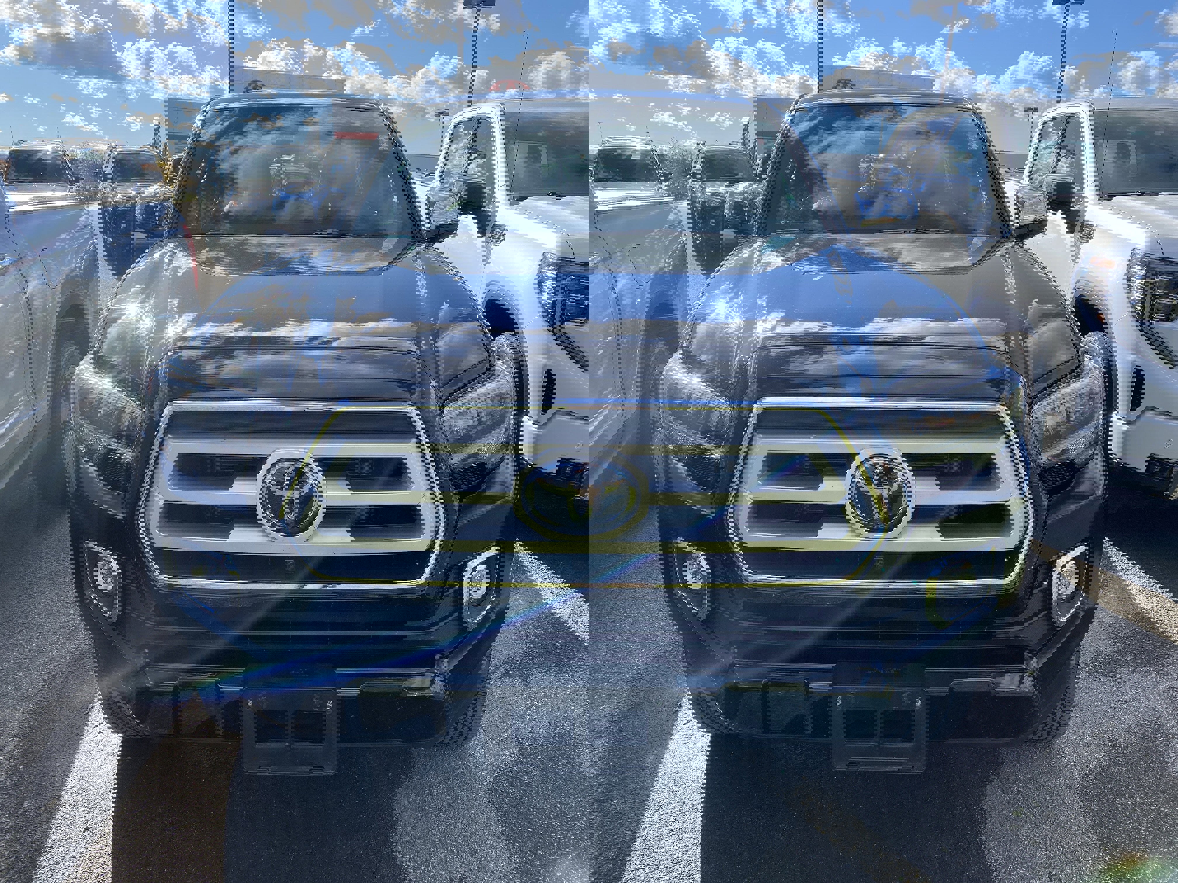 Used 2023 Toyota Tacoma Limited image 3