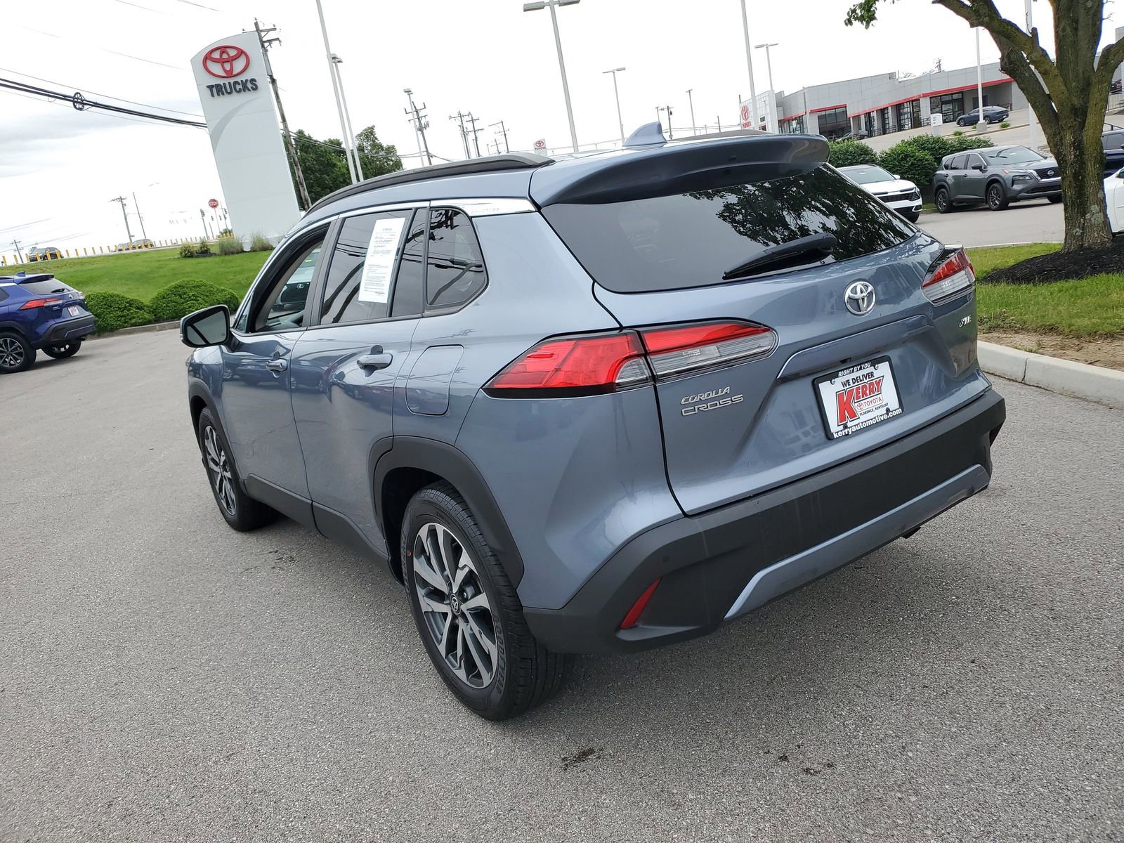 Certified 2023 Toyota Corolla Cross XLE w/ Convenience Package FWD image 2