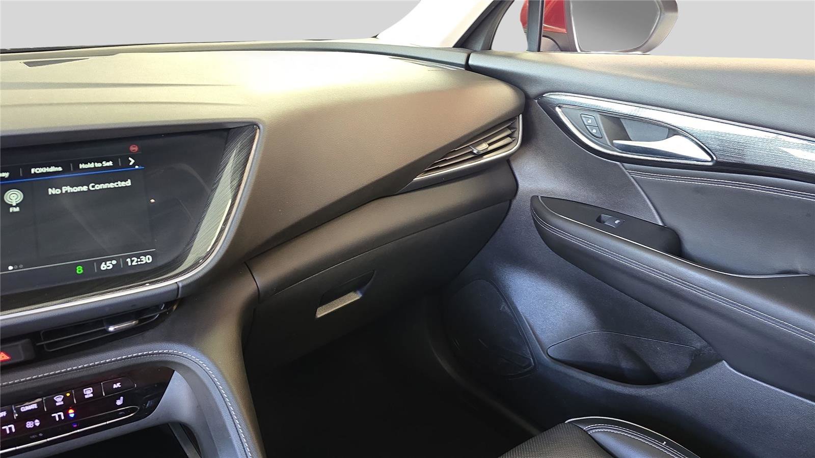 Used 2022 Buick Envision Essence w/ Safety Package image 25