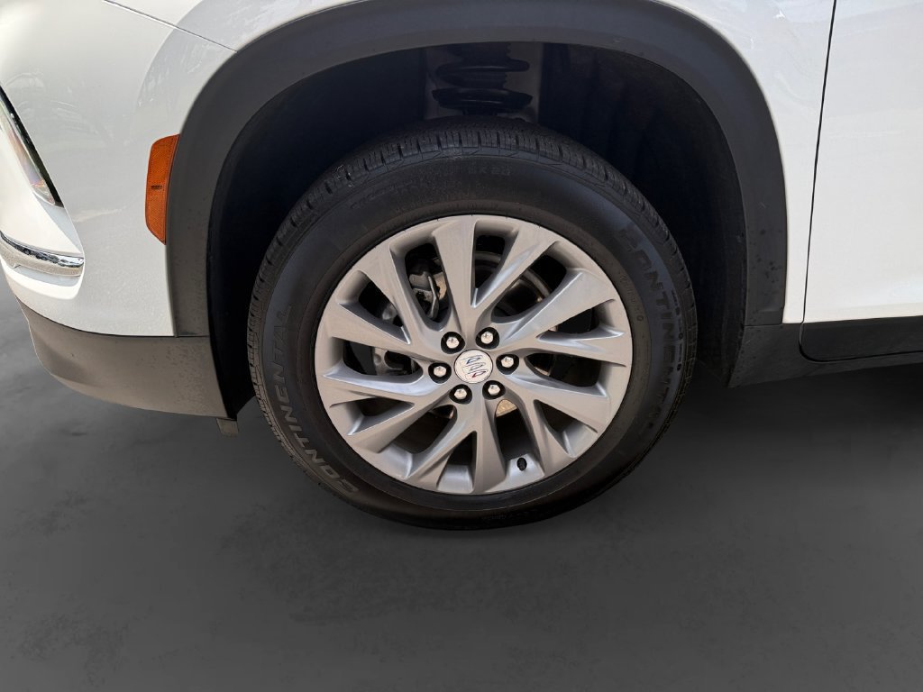 Used 2026 Buick Enclave Preferred AWD/4WD image 9