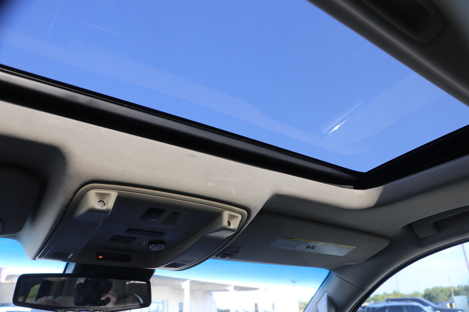 Used 2015 Cadillac Escalade Premium AWD/4WD image 26