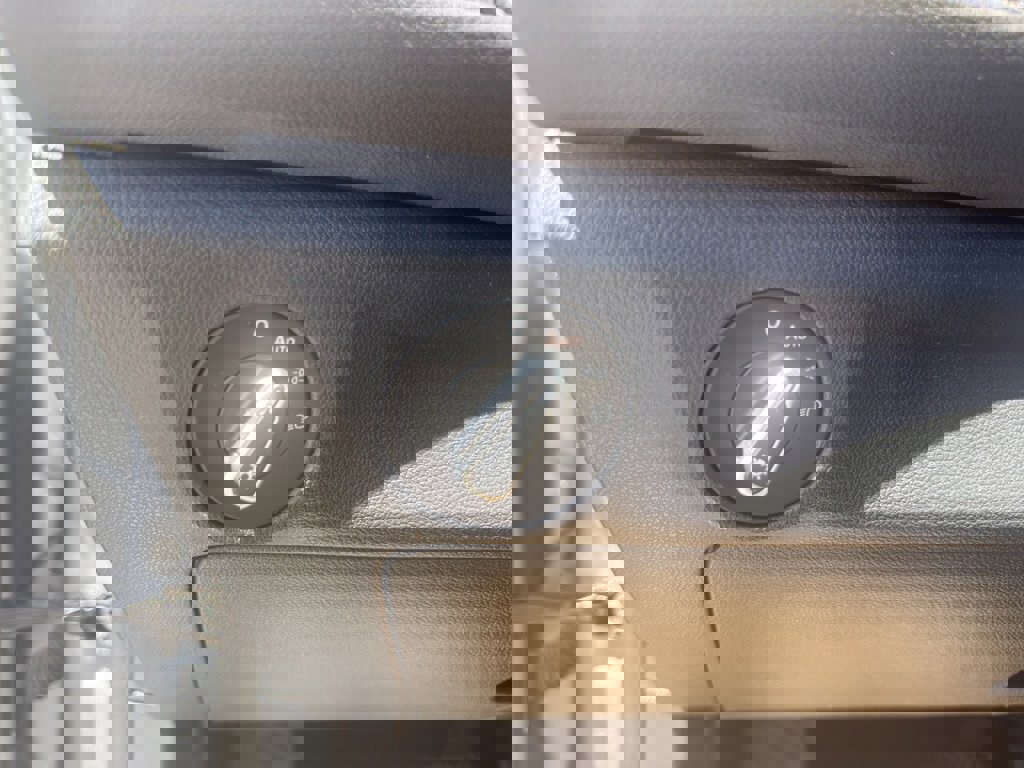 Used 2024 Volkswagen Jetta S image 13