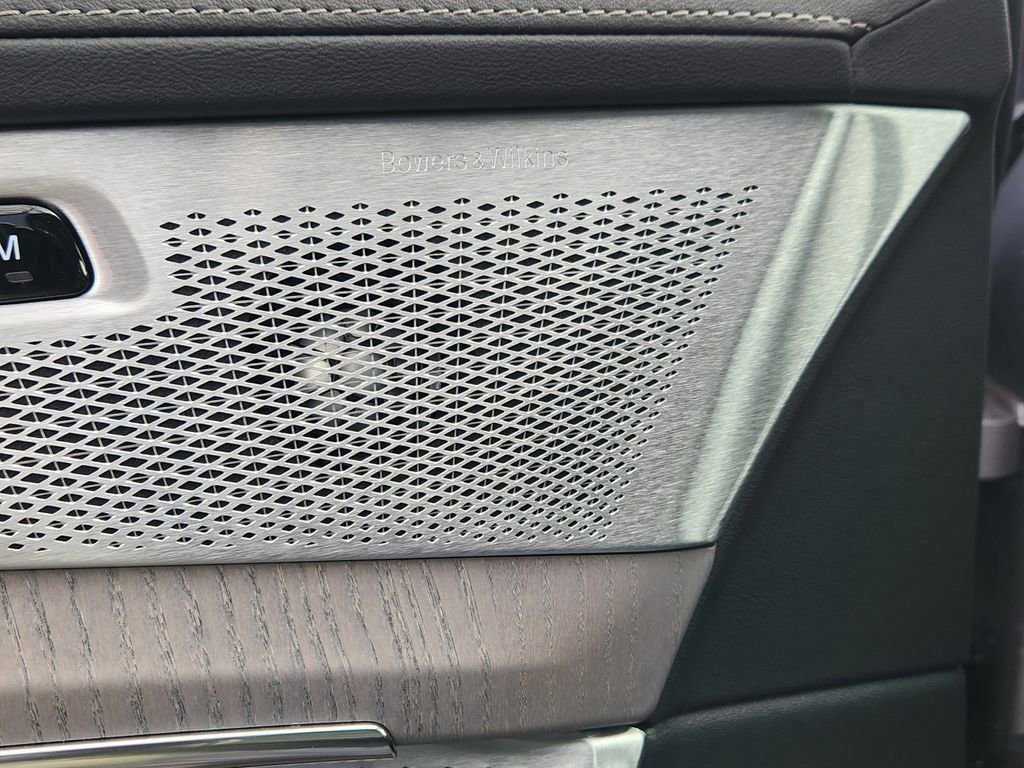 New 2026 Volvo XC90 B6 Ultra w/ Lounge Package image 6