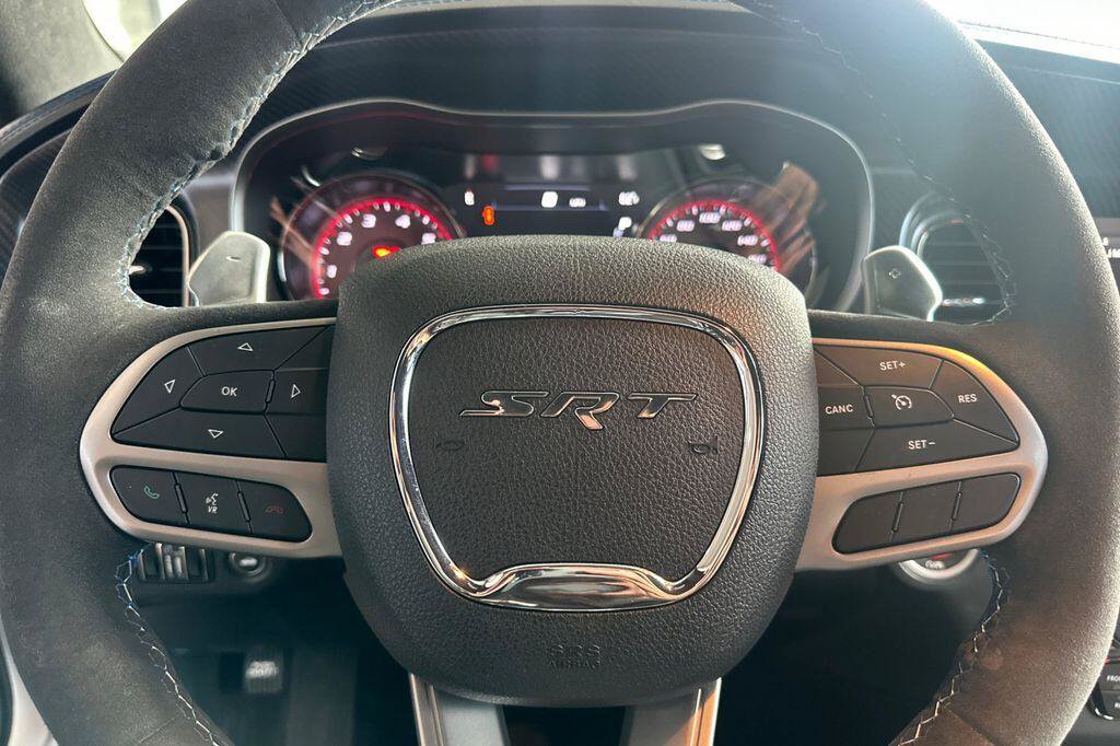 Used 2020 Dodge Charger SRT Hellcat w/ Navigation & Travel Group RWD image 22