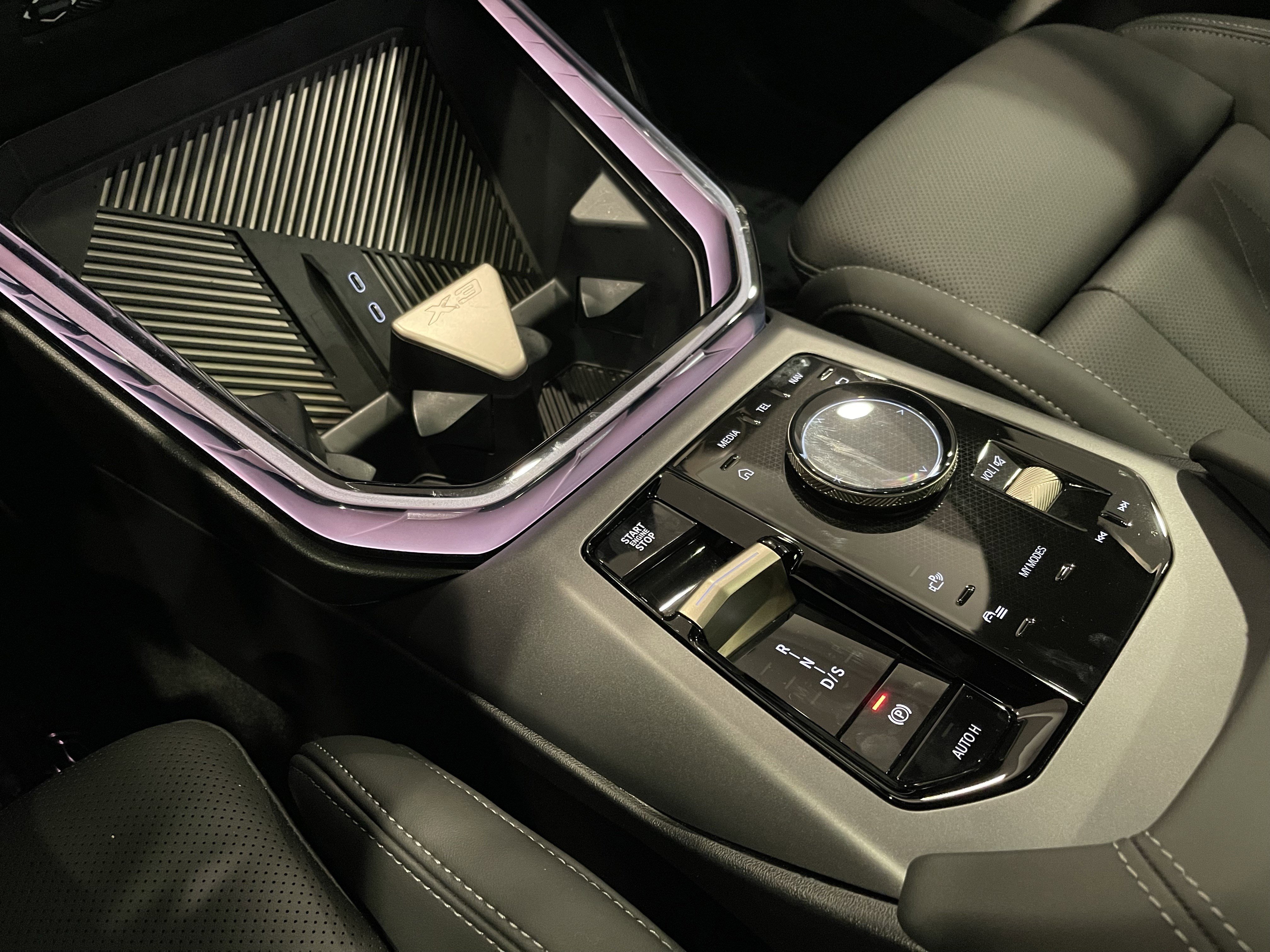 Used 2025 BMW X3 xDrive30i w/ Convenience Package image 19