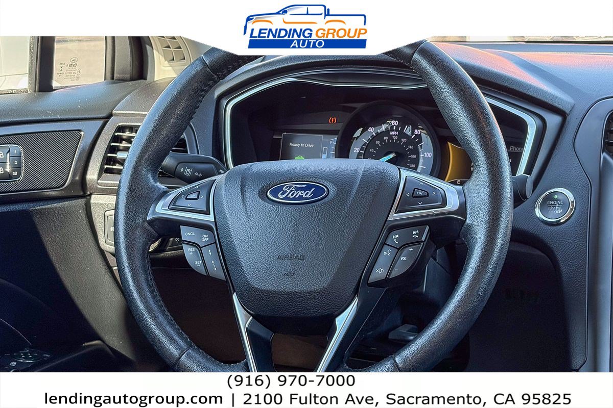 Used 2019 Ford Fusion Titanium FWD image 14