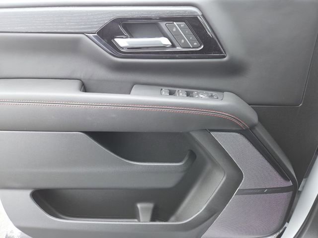 New 2026 GMC Yukon XL AT4 Ultimate w/ LPO, Illumination Package AWD/4WD image 39