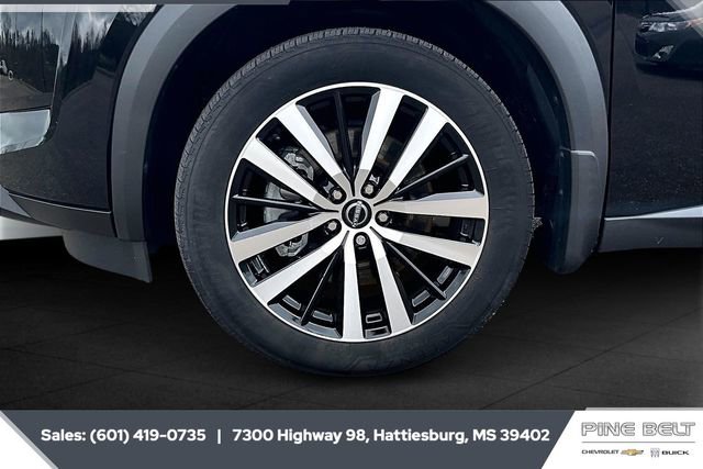 Used 2023 Nissan Pathfinder Platinum w/ Cargo Package image 7