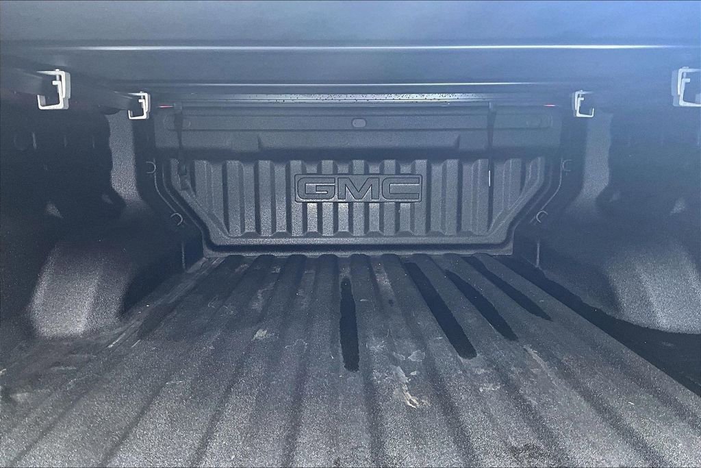 Used 2024 GMC Canyon Elevation w/ Trailering Package image 24