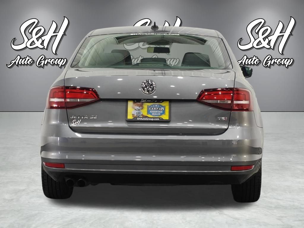 Used 2017 Volkswagen Jetta SE FWD image 16
