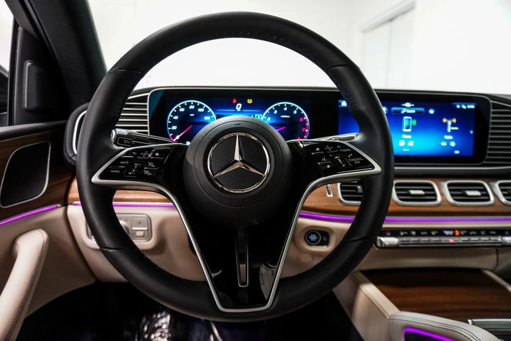 Used 2025 Mercedes-Benz GLE 450 4MATIC Coupe w/ Night Package image 14