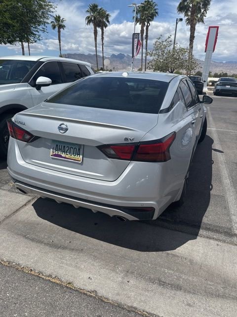 Used 2020 Nissan Altima 2.5 SV FWD image 3