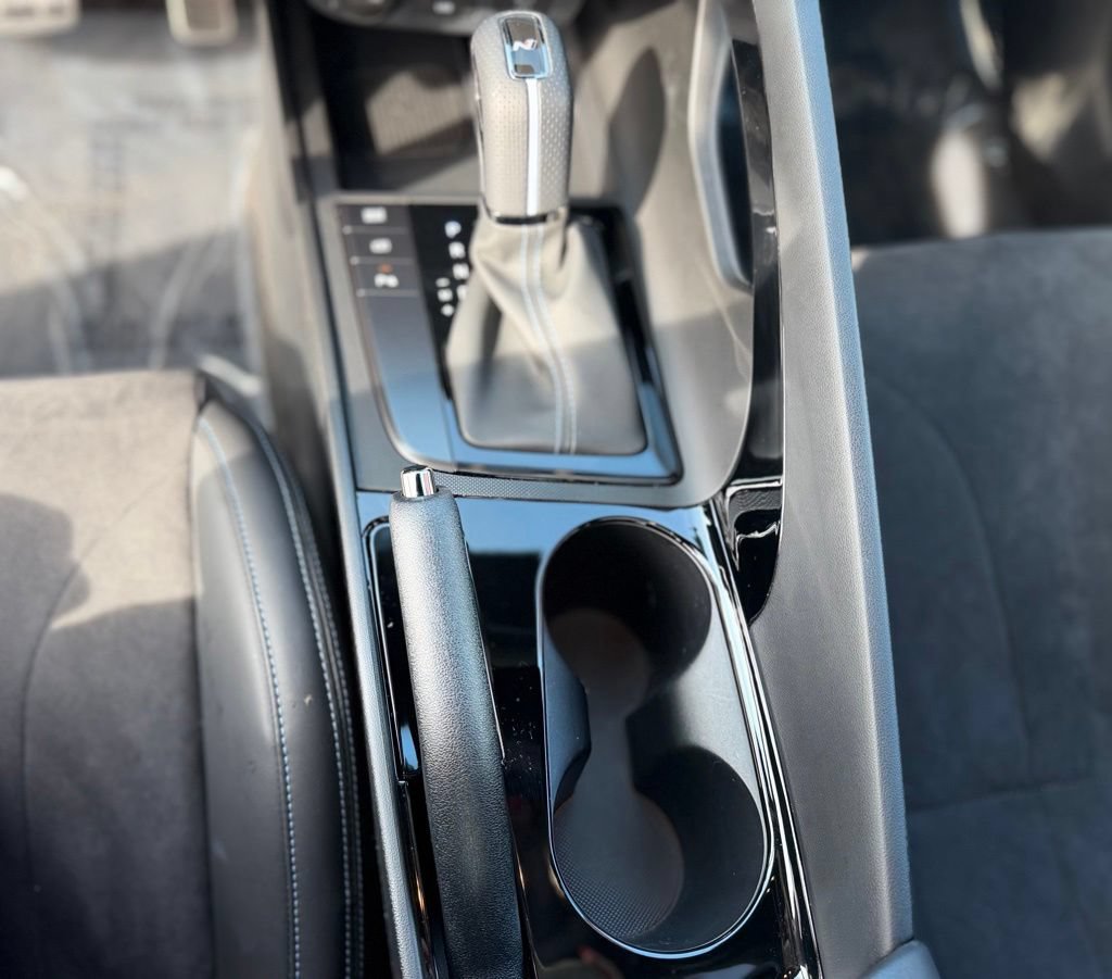 Used 2025 Hyundai Elantra N FWD image 17