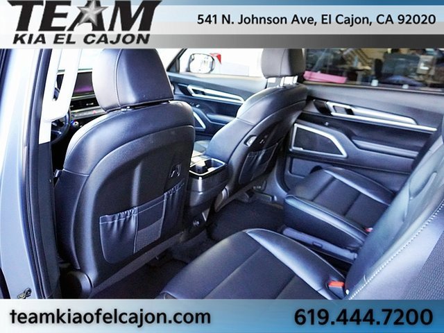 Certified 2022 Kia Telluride S image 18