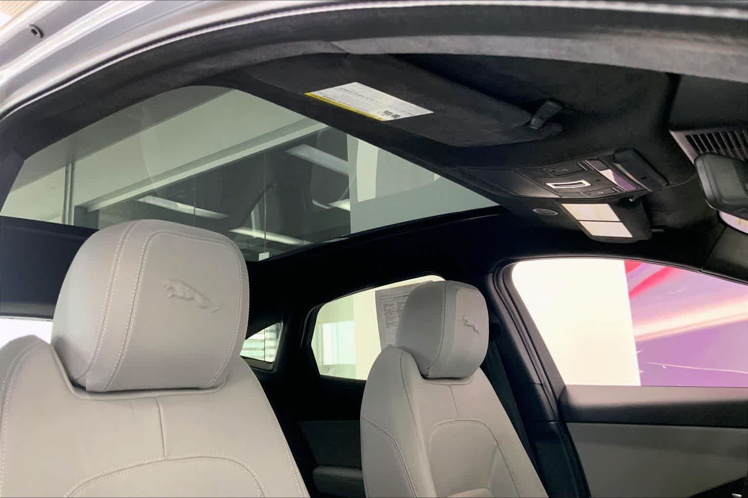 Used 2022 Jaguar E-PACE 300 Sport AWD/4WD image 28