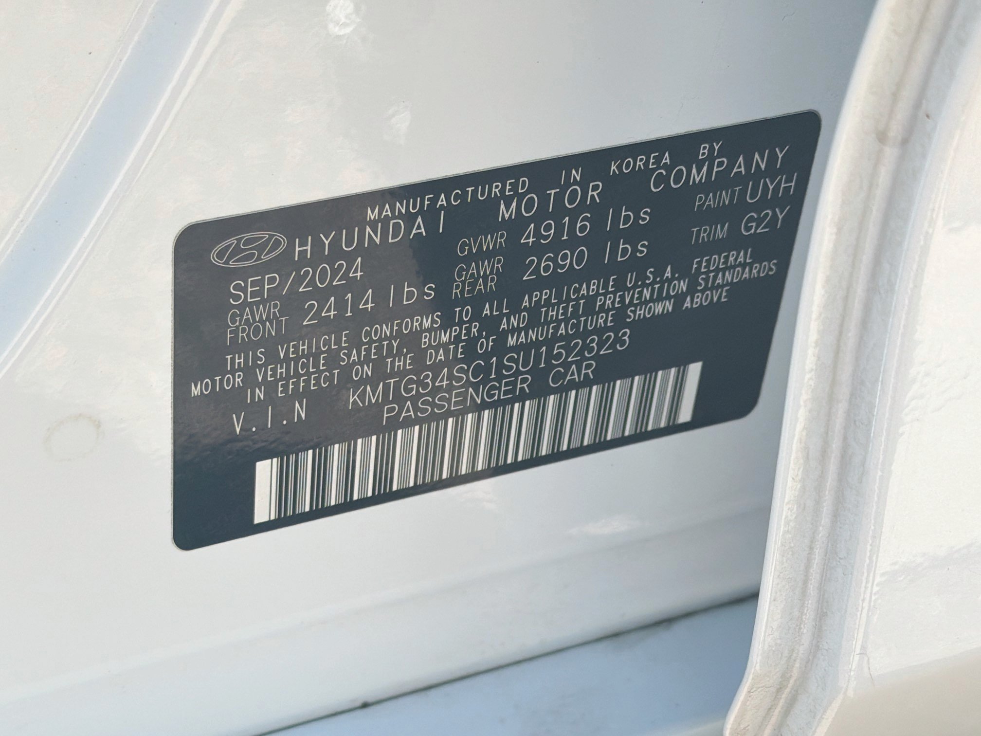 Used 2025 Genesis G70 2.5T AWD/4WD image 12