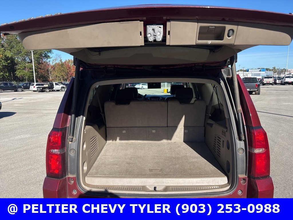 Used 2017 Chevrolet Suburban Premier image 23
