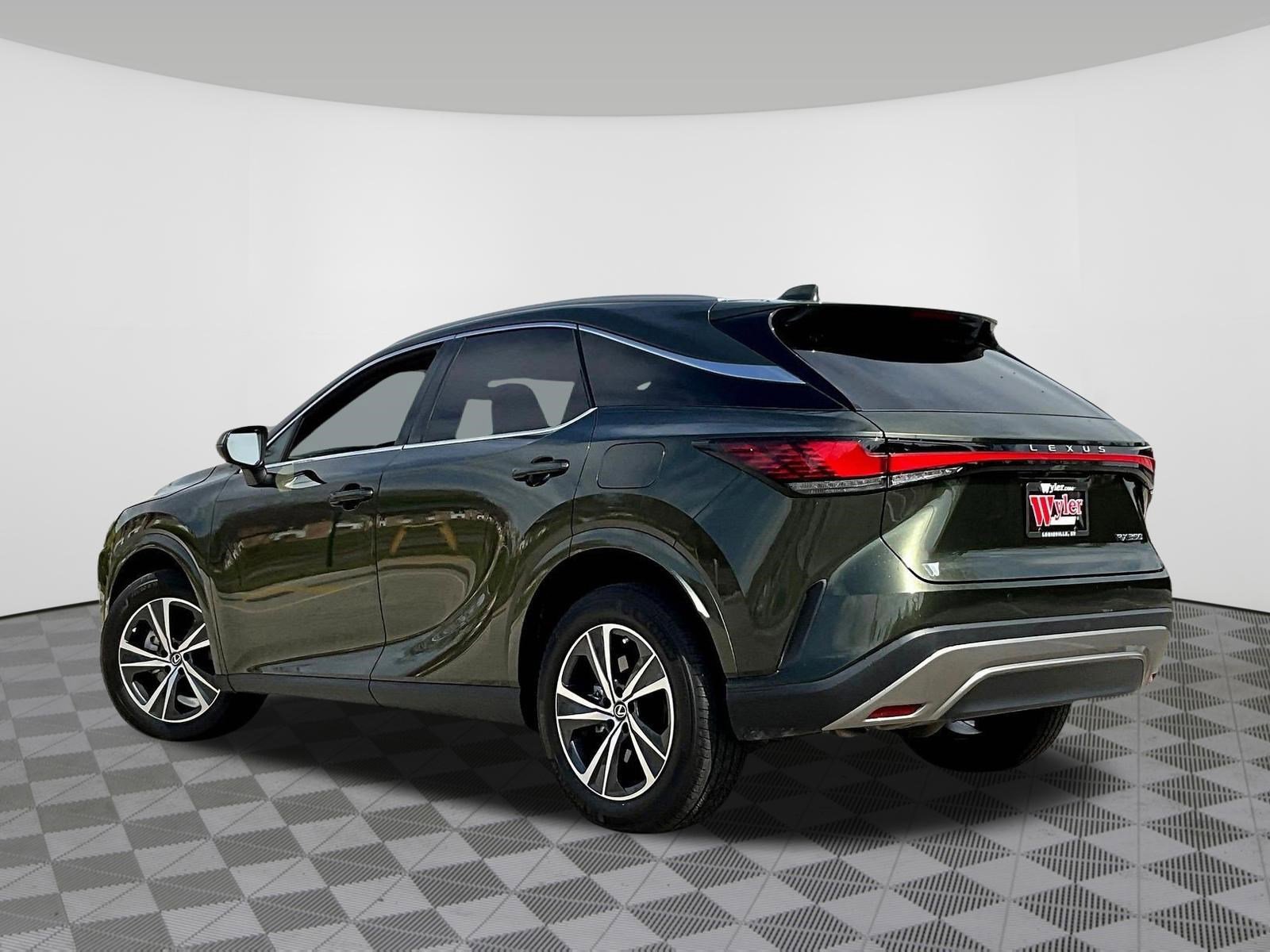 Used 2025 Lexus RX 350 FWD image 4