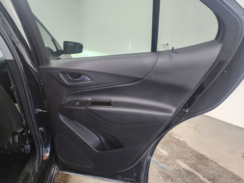 Used 2022 Chevrolet Equinox LT image 31