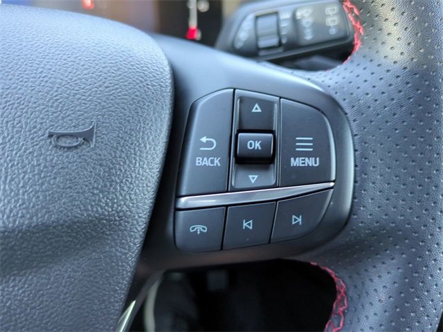 Used 2025 Ford Escape ST-Line image 24