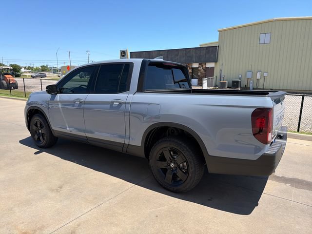 New 2026 Honda Ridgeline Black Edition image 3