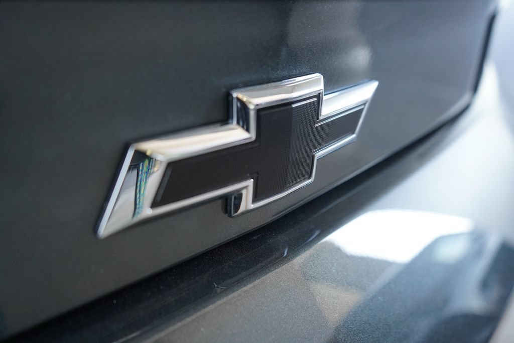 Used 2018 Chevrolet Camaro ZL1 RWD image 6