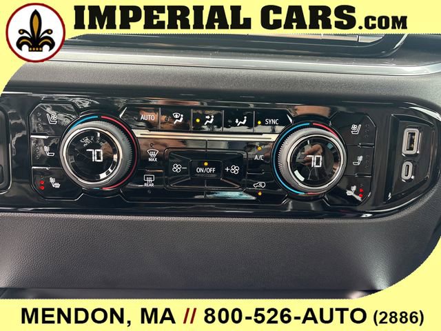 New 2026 Chevrolet Silverado 3500 High Country w/ High Country Premium Package image 24