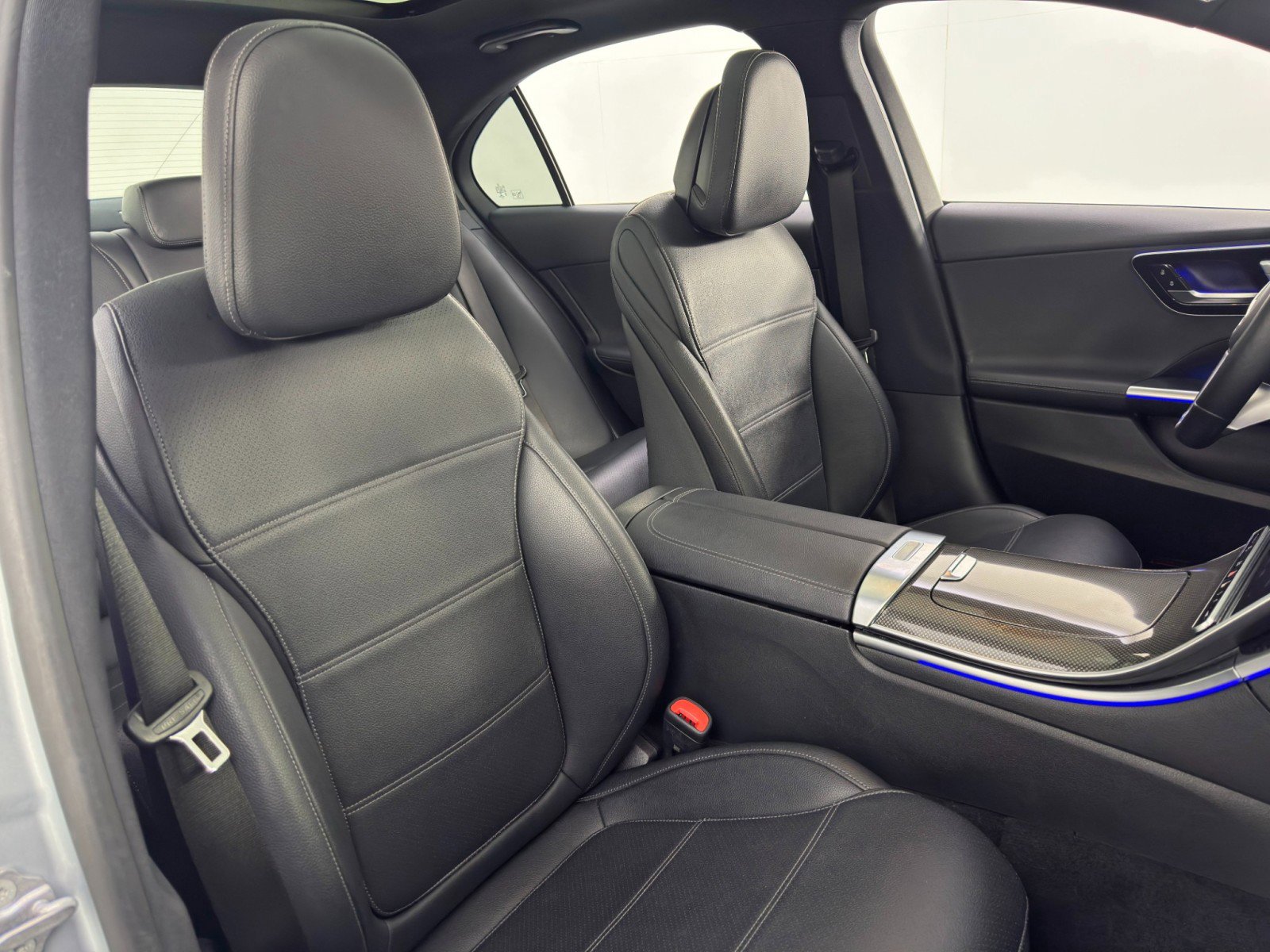 Used 2022 Mercedes-Benz C 300 4MATIC Sedan w/ Exclusive Trim Package image 43