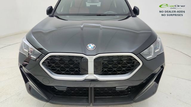 Used 2025 BMW X2 xDrive28i w/ Premium Package AWD/4WD image 9