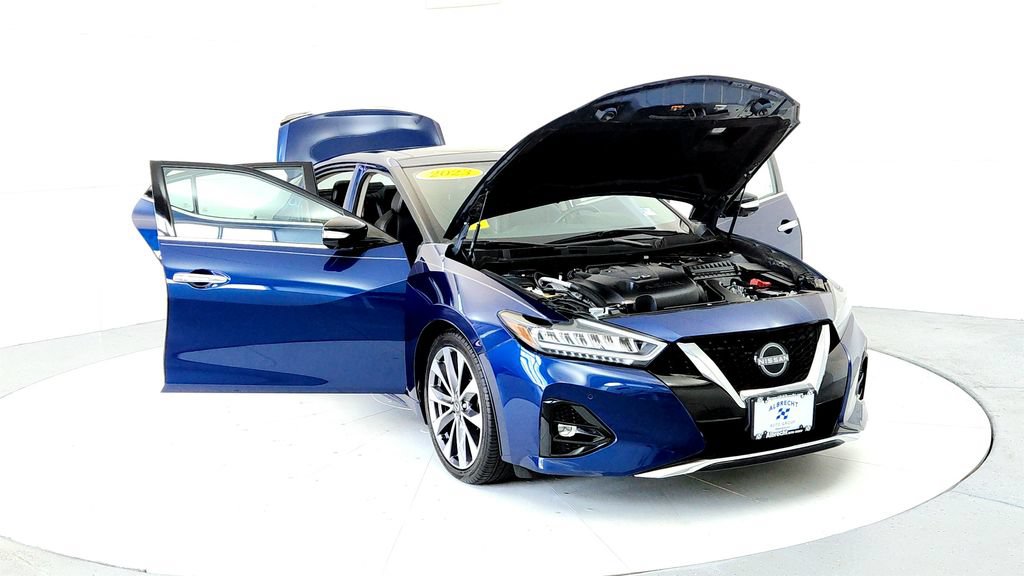 Used 2023 Nissan Maxima Platinum w/ Sport Mat Group FWD image 9