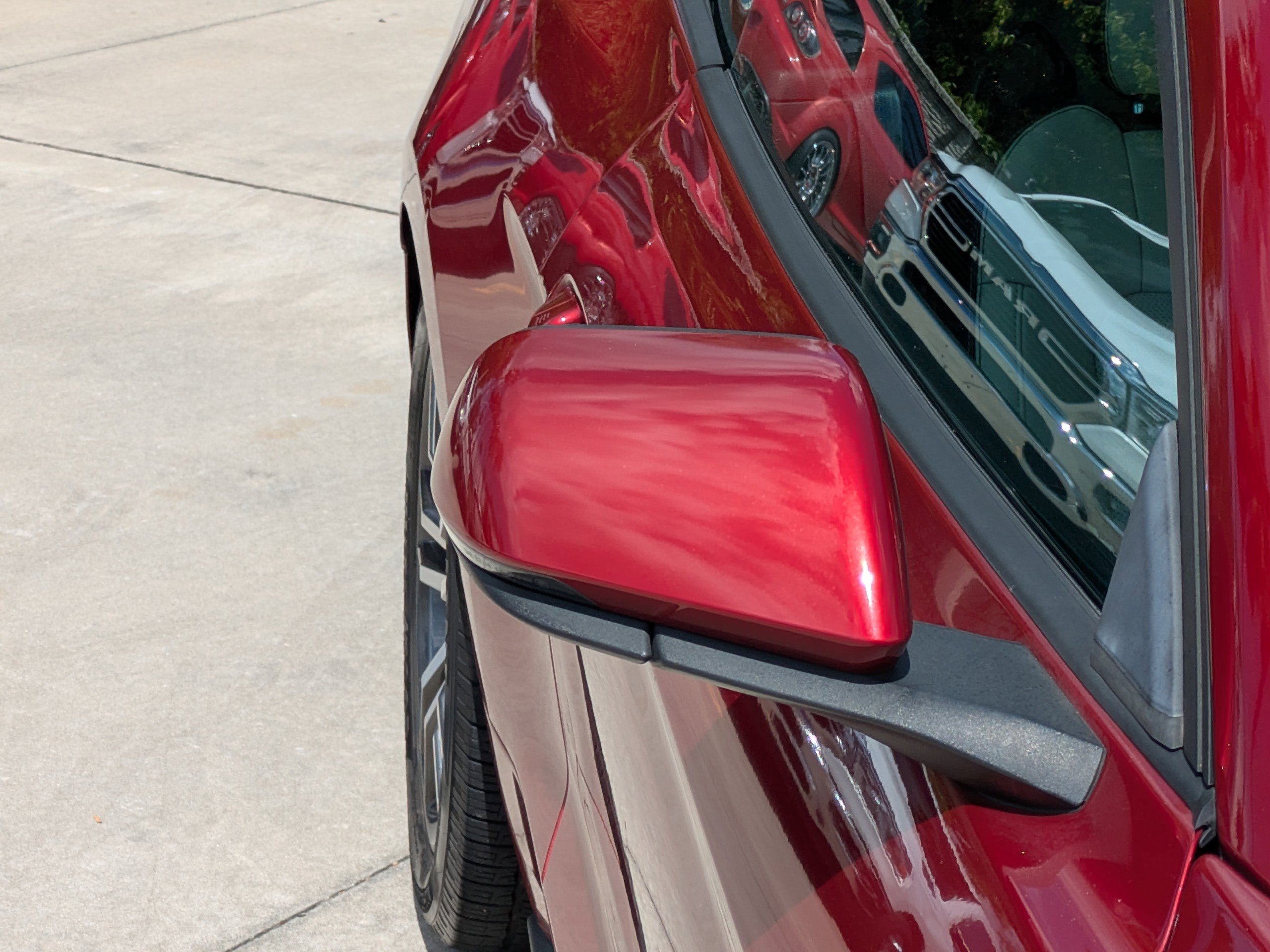 Used 2017 Ford Mustang Premium RWD image 8