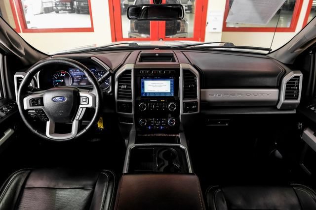 Used 2019 Ford F250 Lariat w/ Lariat Value Package AWD/4WD image 16