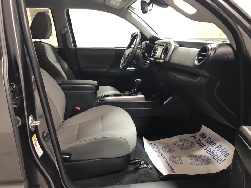 Used 2019 Toyota Tacoma SR5 image 12