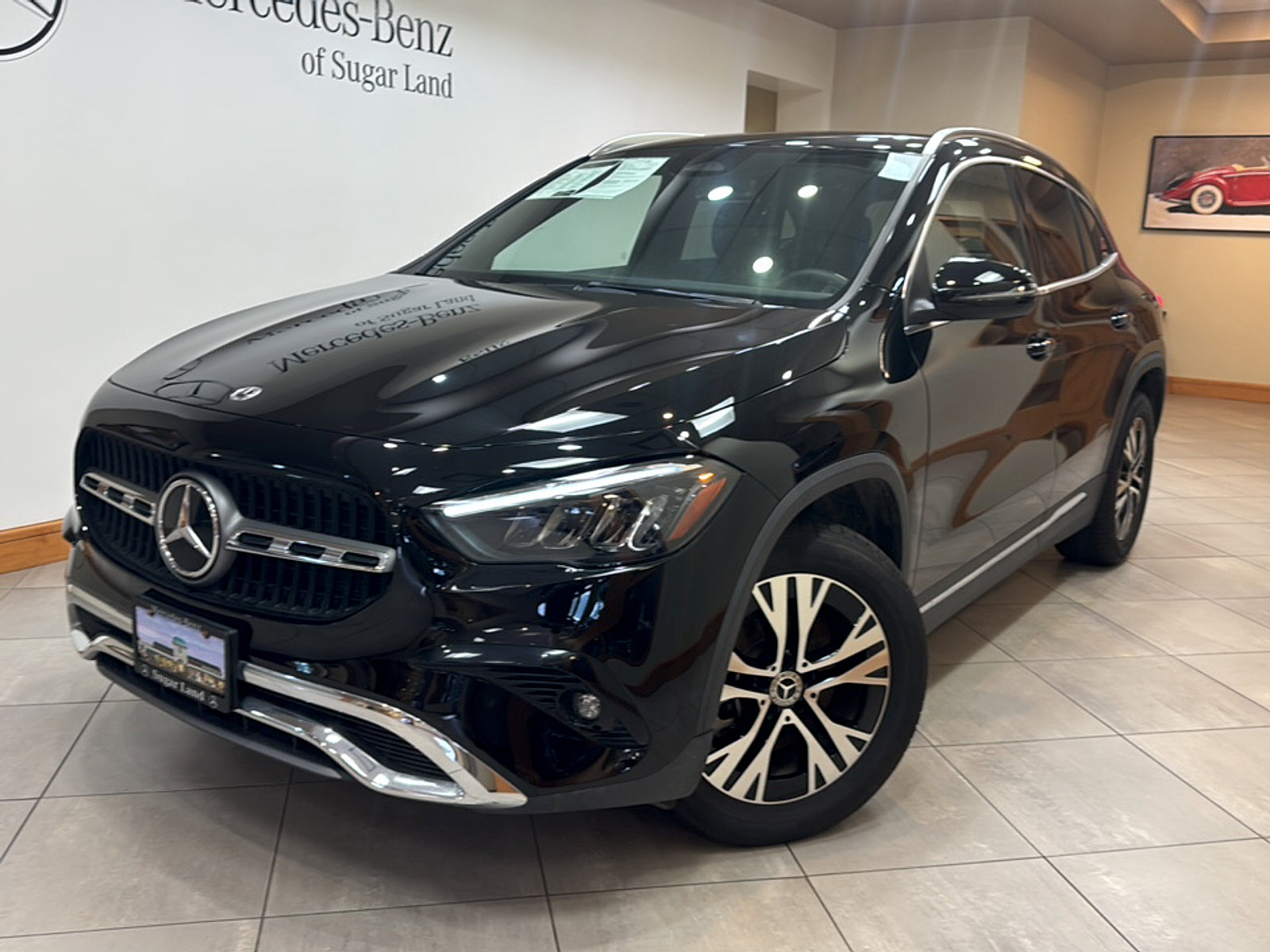 Certified 2025 Mercedes-Benz GLA 250 image 1