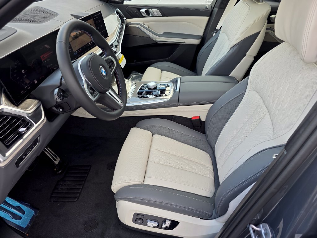 New 2027 BMW X7 M60i AWD/4WD image 7