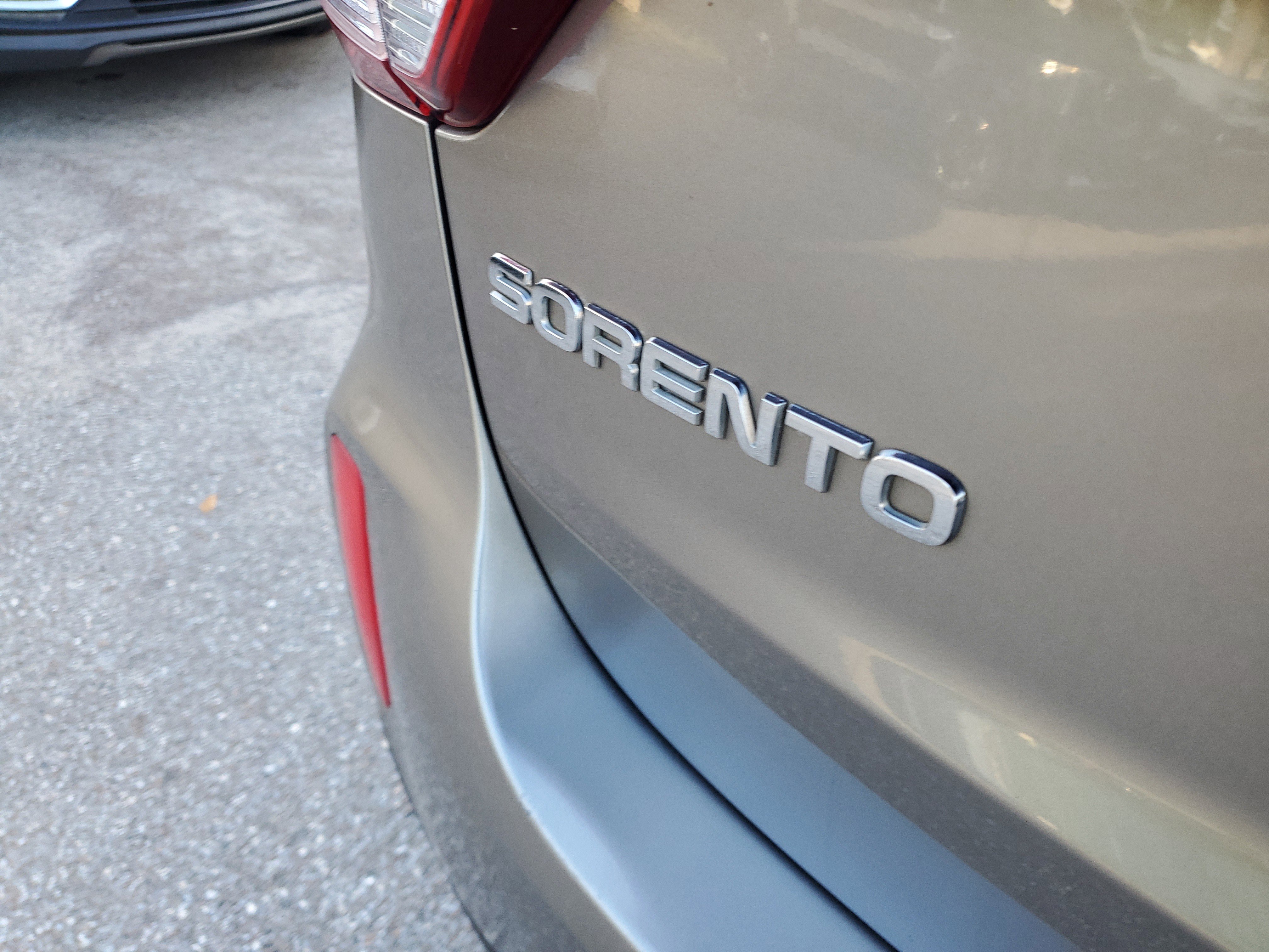 Used 2015 Kia Sorento LX FWD image 9