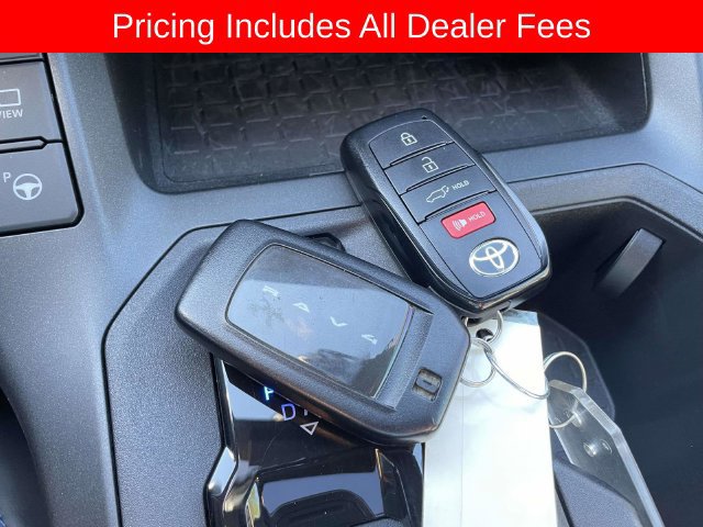 Certified 2026 Toyota RAV4 XSE w/ Panoramic Sun Roof Package AWD/4WD image 35