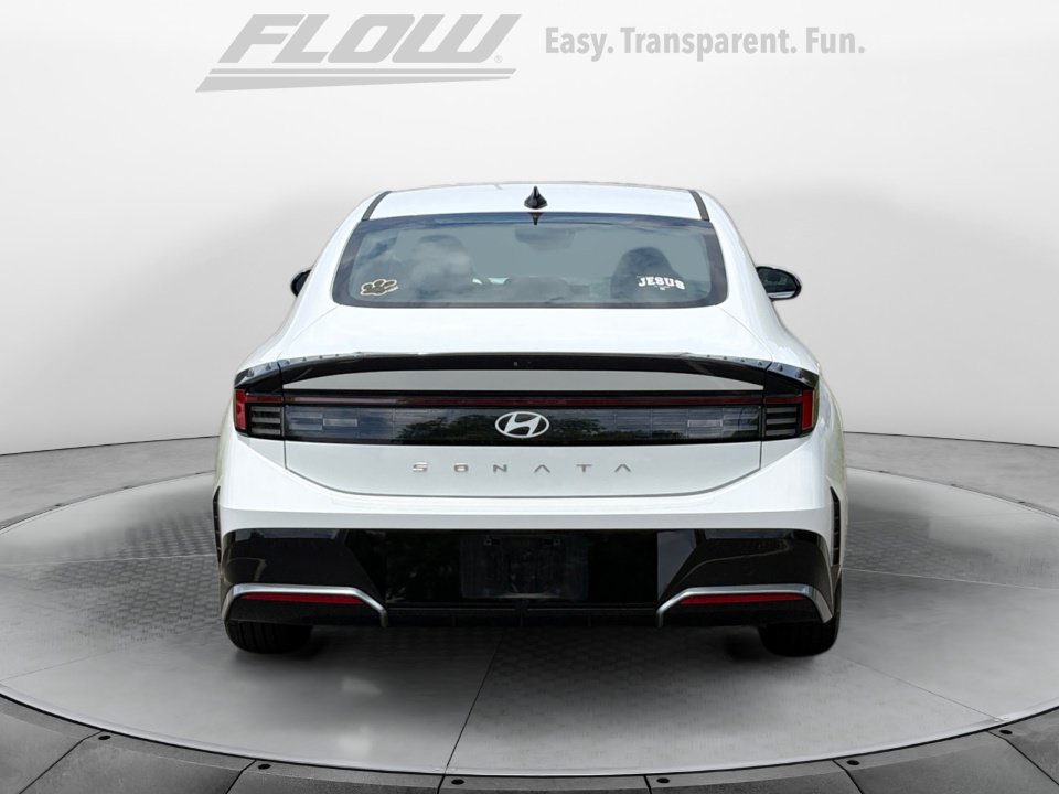 Used 2024 Hyundai Sonata SEL FWD image 8