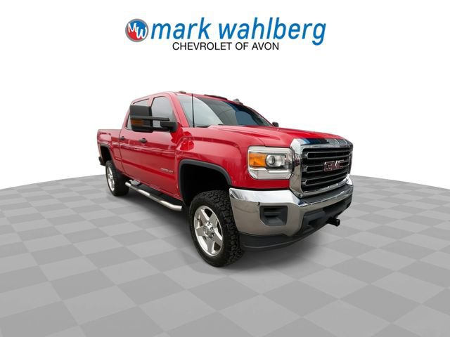 Used 2015 GMC Sierra 2500 4x4 Crew Cab w/ Sierra Convenience Package image 3