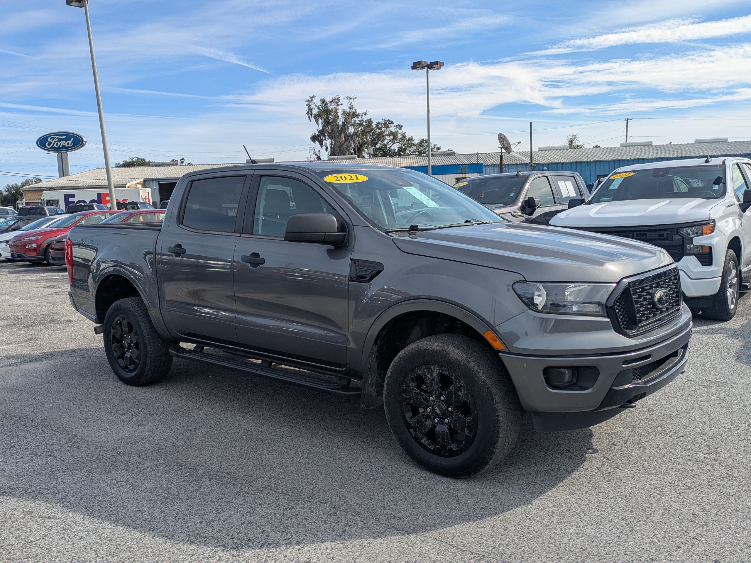 Used 2021 Ford Ranger XLT w/ Equipment Group 301A Mid AWD/4WD image 2