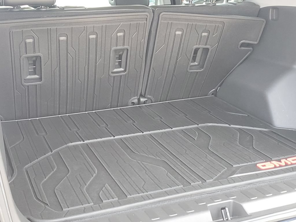Certified 2024 GMC Terrain SLT w/ LPO, Floor Liner Package FWD image 36