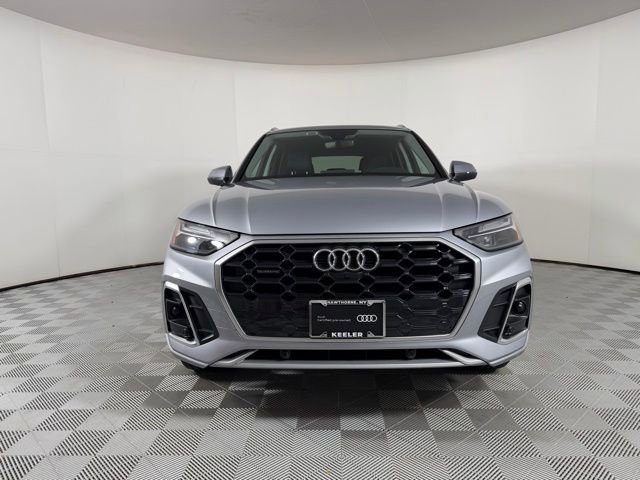 Used 2025 Audi Q5 2.0T Premium Plus w/ Premium Plus Package image 2