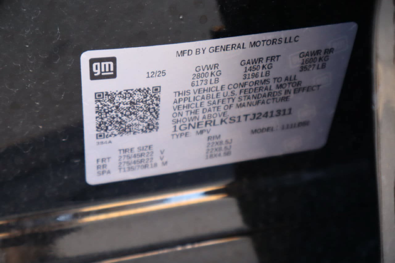 Used 2026 Chevrolet Traverse RS w/ LPO, Floor Liner Package FWD image 33