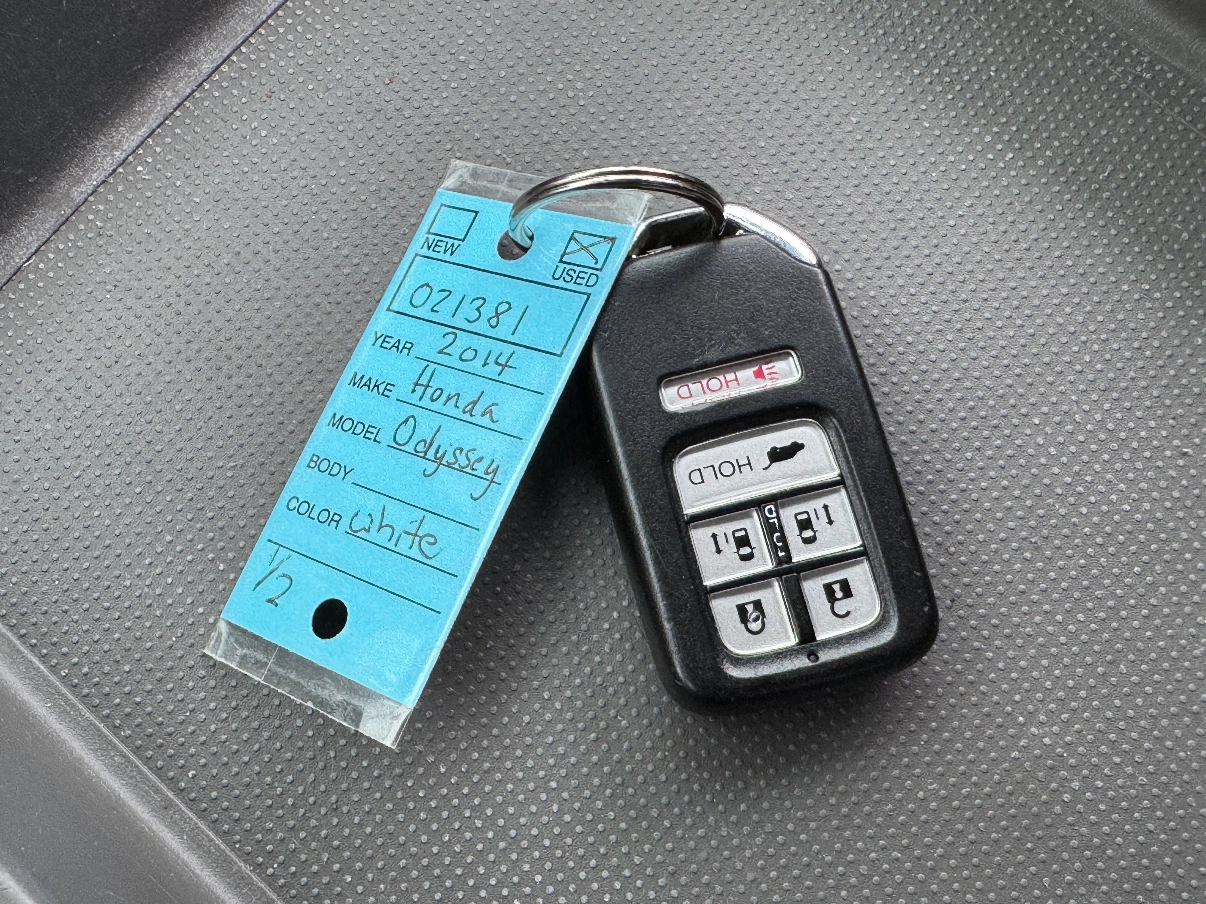 Used 2014 Honda Odyssey Touring Elite image 54