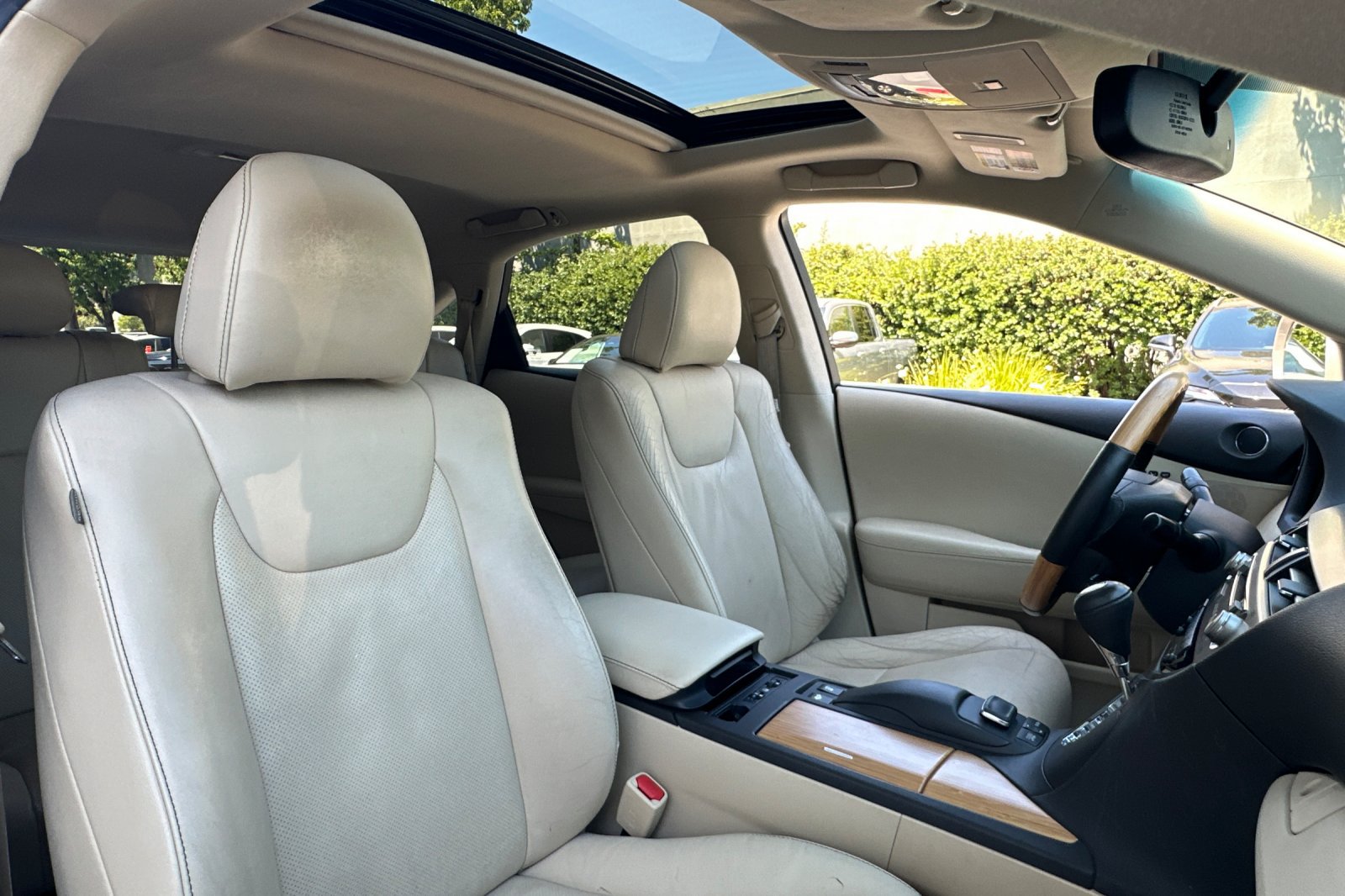 Used 2015 Lexus RX 450h FWD image 31