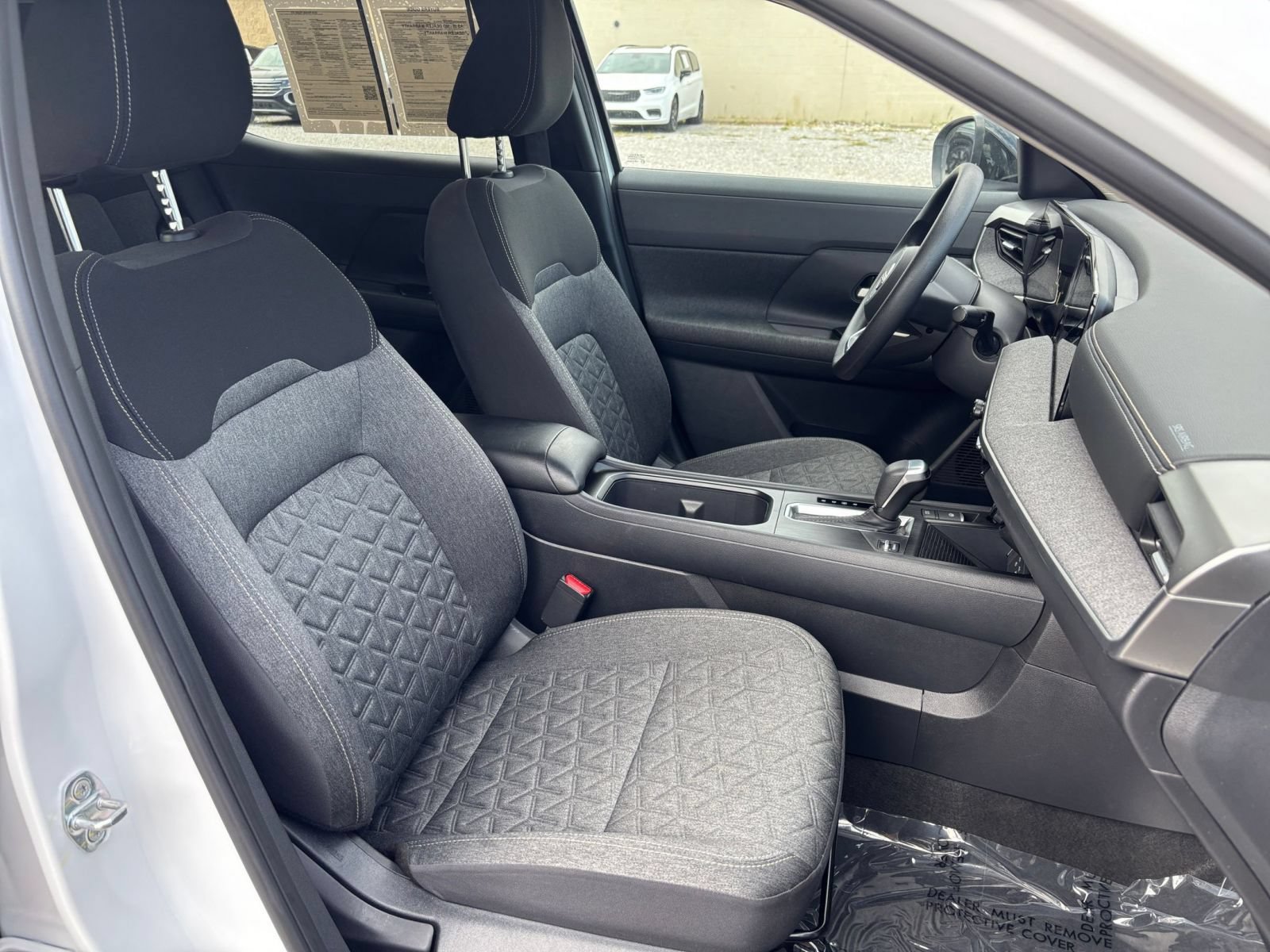 Used 2026 Nissan Kicks SV w/ Cold Weather Package AWD/4WD image 35