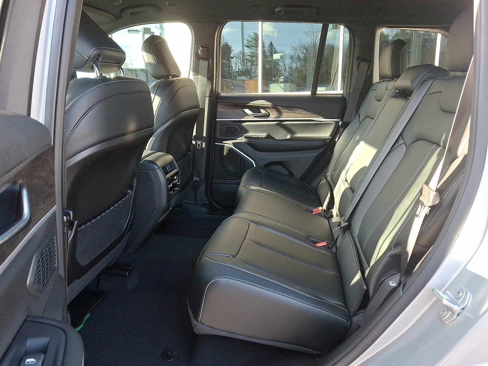 New 2026 Jeep Grand Cherokee Limited image 6